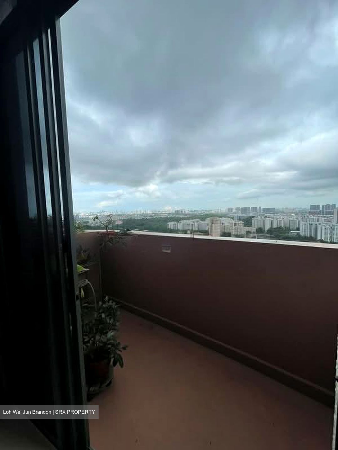 Regent Heights (D23), Condominium #587237041